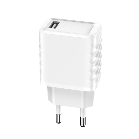 1USB QC3.0  18W Fast charging wall charger  CE ROHS FCC certificated PC material White/Black color