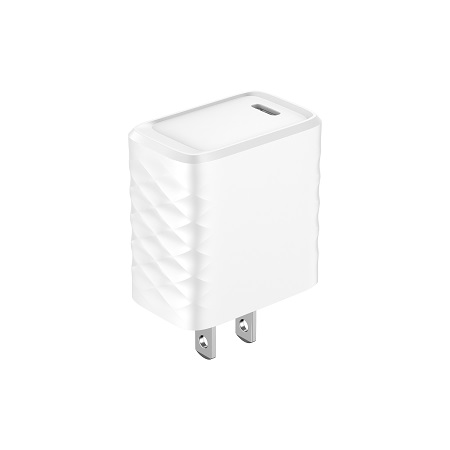 1Type C PD20W wall charger US/EU/UK/IN plug .CE FCC RoHS certificated,PC material .White/Black color .