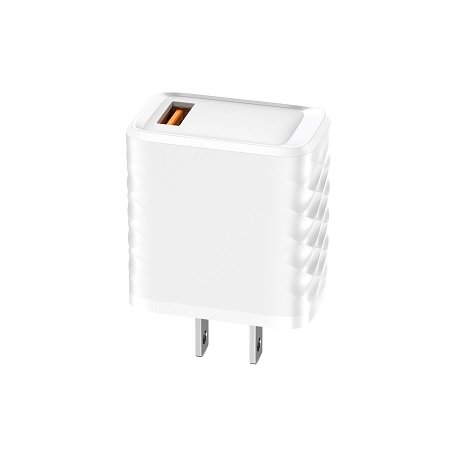 18W QC3.0 fast charging  wall charger with 1 USB port  US/EU/UK/IN plug ,PC material CE FCC RoHS certificated